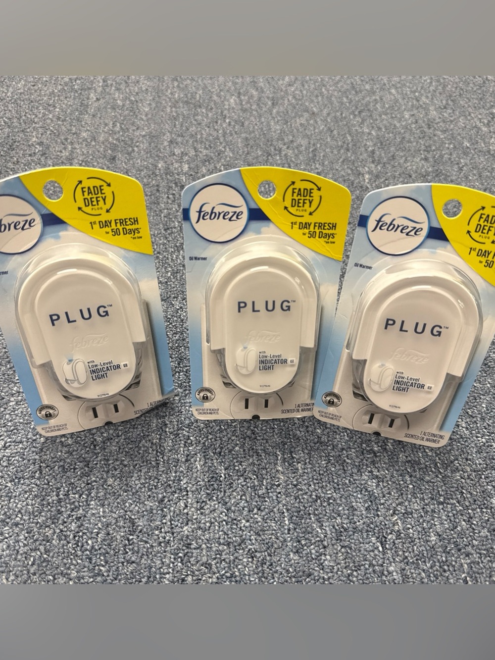 Febreze Plug Ins Bundle Lot of Plugs